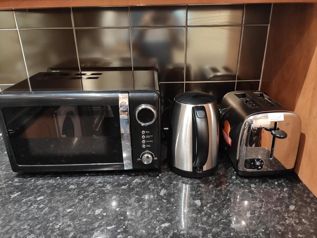 Centre 2 Bedrooms 2 Ensuite Flat Free Parking Nottingham